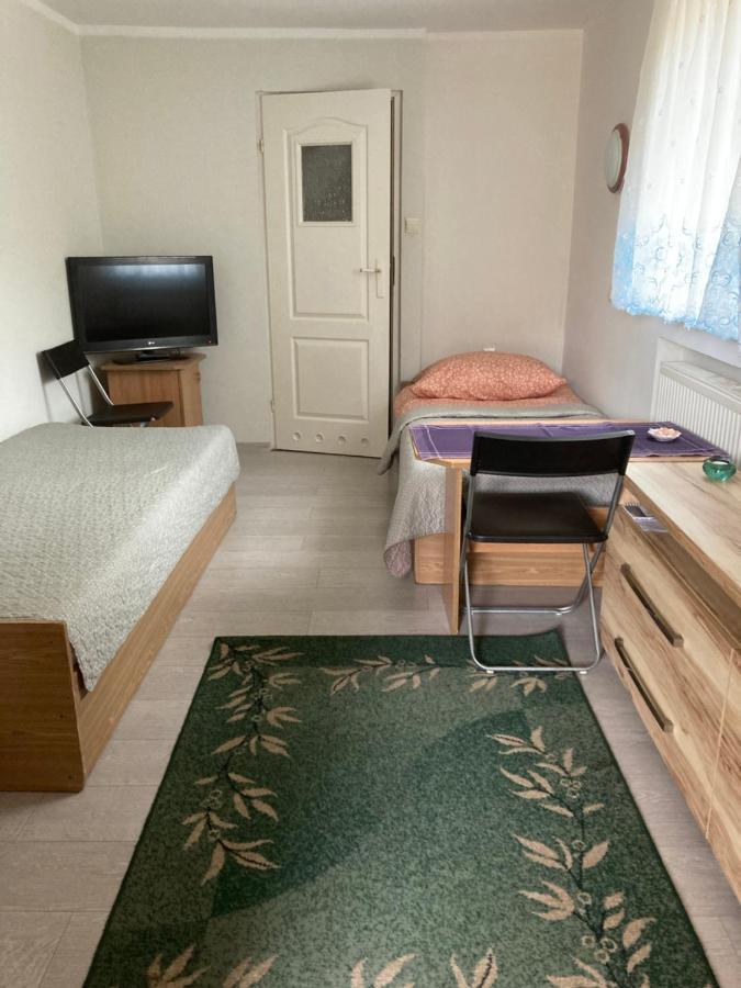 Pokoje Przy Warszawskiej Połczyn-Zdrój Exterior foto